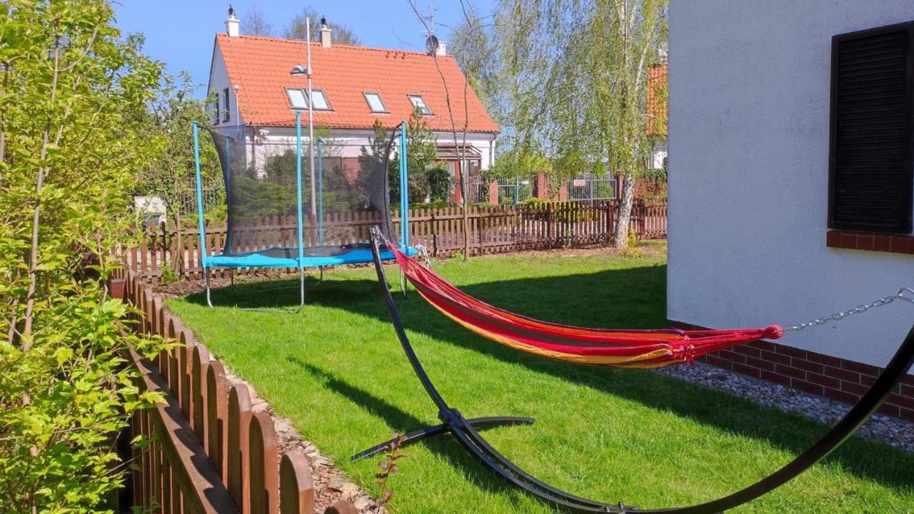 Domy Nad Jeziorem Sun & Snow Osada Zamkowa Pasym Buitenkant foto